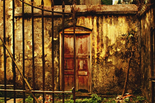 Photograph Subhanjan Sengupta Open The Door on One Eyeland